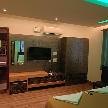 Umino Beach Resort Ченай Екстериор снимка