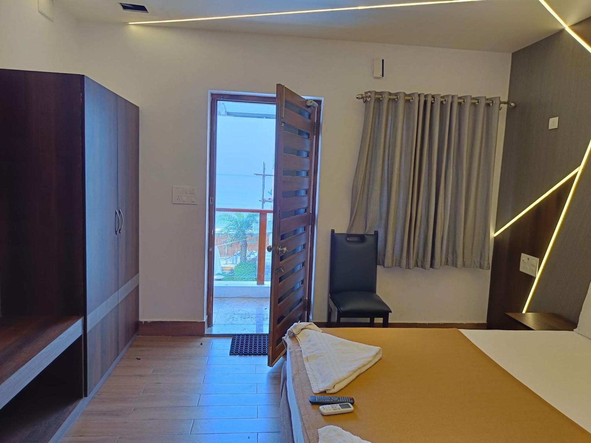 Umino Beach Resort Ченай Екстериор снимка